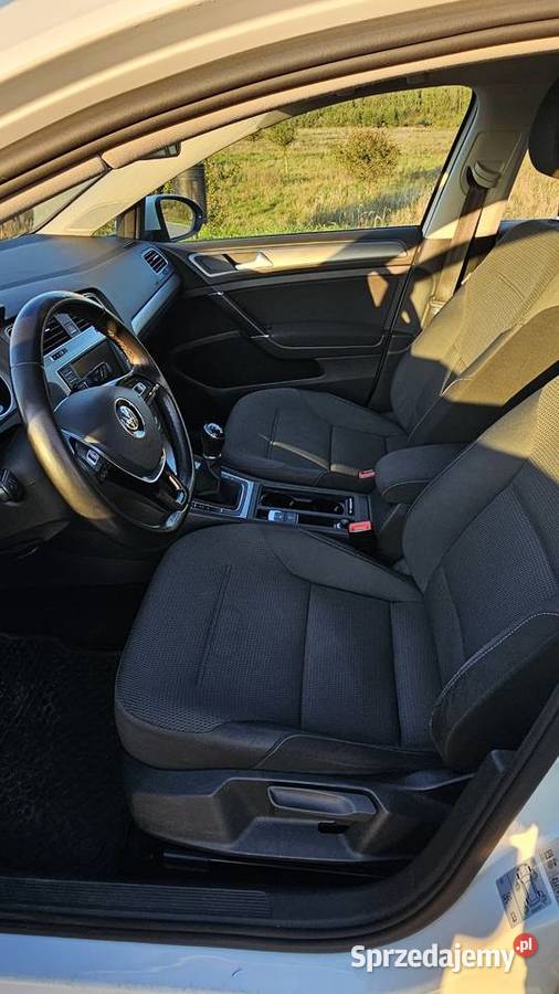 Volkswagen Golf VII używany 125KM Golf Gomunice