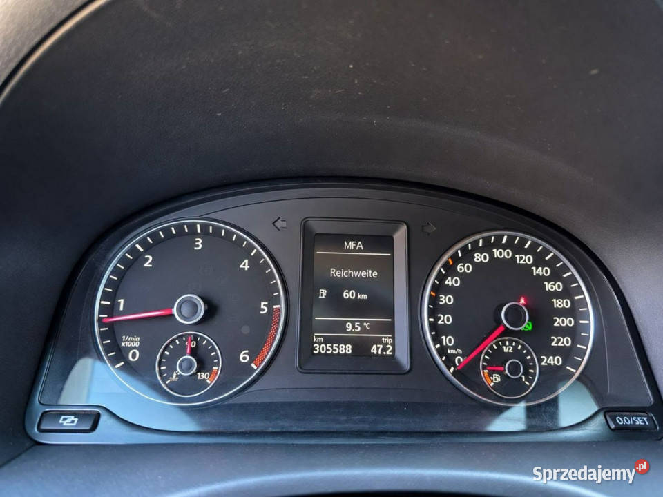 Volkswagen Caddy 16 TDI 102 DSG Grzane Fotele nawigacja