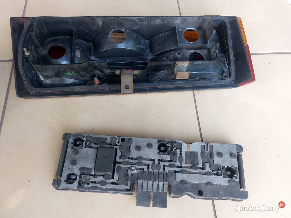 Volkswagen Golf I Mk1 tylne lampy VW tył Lampy tylne Sieciechów