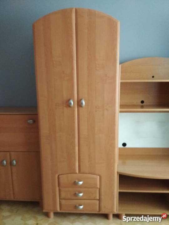 MEBLOŚCIANKA MŁODZIEŻOWA STAN Mińsk Mazowiecki