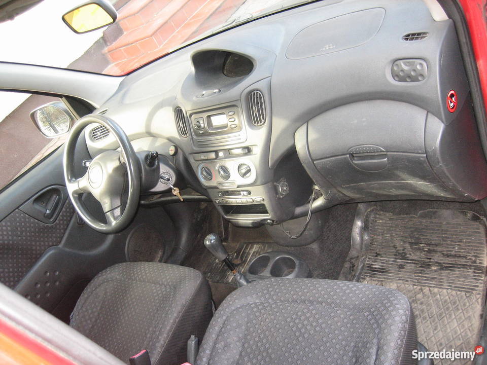 sprzedam Toyota Yaris Verso nieuszkodzony Grodzisk Mazowiecki sprzedam