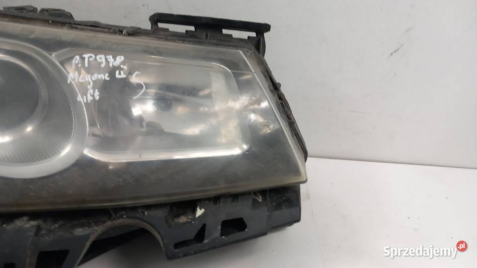 RENAULT MEGANE II LIFT LAMPA PRZÓD PRAWA
