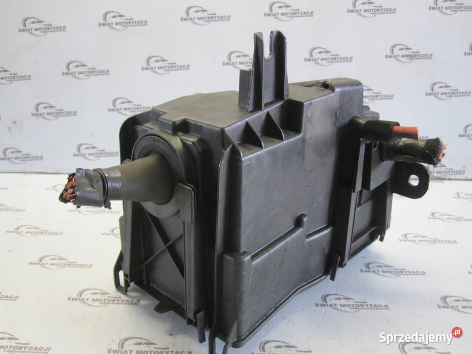 OPEL VIVARO B 16r skrzynka bezpieczników osobowe Kielce