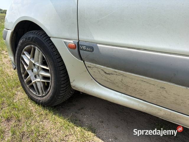 Nieuszkodzony Renault Espace 30 V6 2946cm3 podlaskie Radziłów