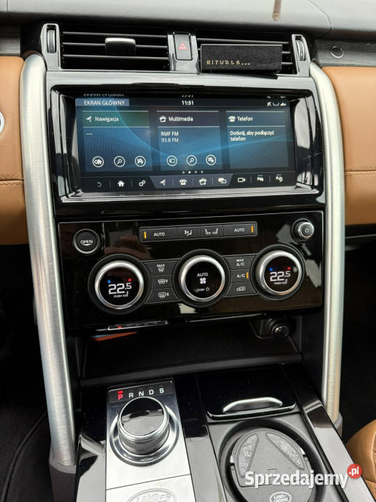 Land Rover Discovery HSE LUXURY SD6 306 Salon garażowany Bolesławiec