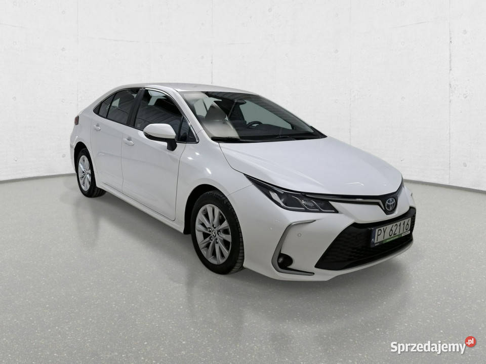 Toyota Corolla Seria E16 2012 Komorniki