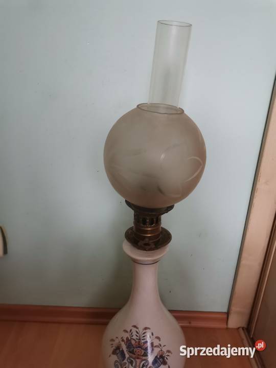 Lampa naftowa dekoracyjna w stylu Design