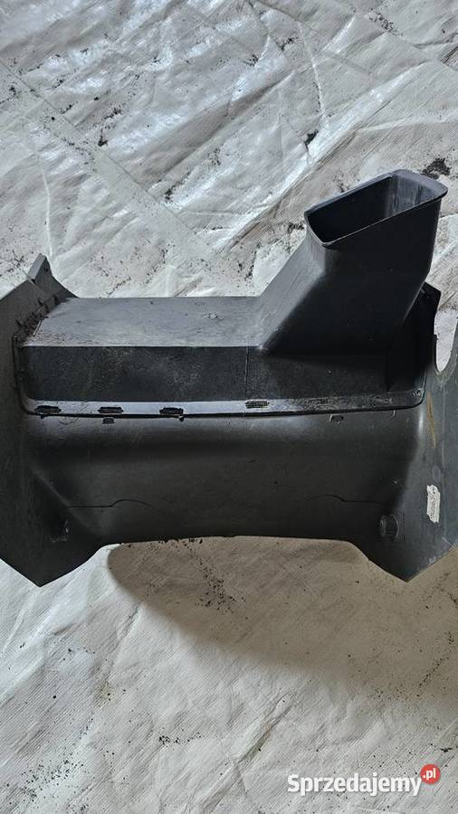 OSŁONA OBUDOWA KONSOLI VW T4 701819151