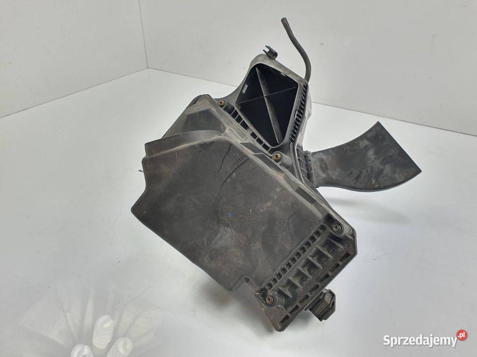 OBUDOWA FILTRA AUDI A4 B8 8K0133835AD Lipno sprzedam