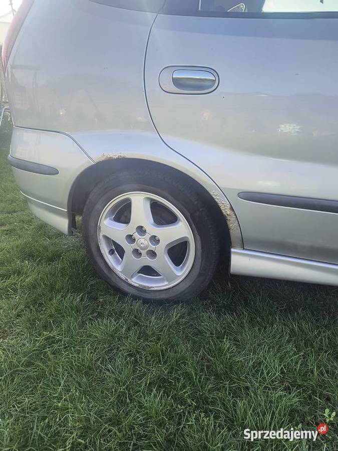 Nissan Almera tino 114KM Almera Tino Idzbark