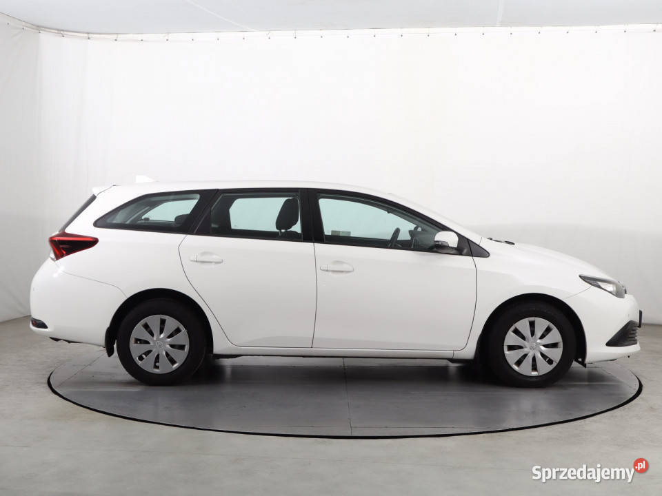 Toyota Auris 16 Valvematic Kombi Katowice
