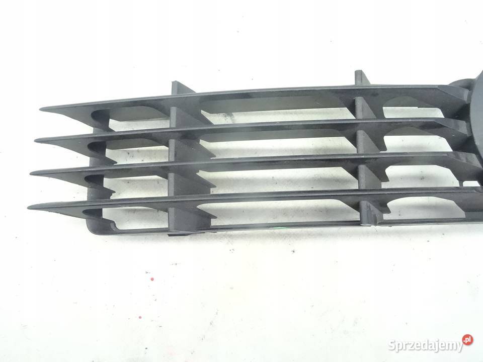 4E0807681D KRATKA ATRAPA ZDERZAKA AUDI A8 D3 Przemęt