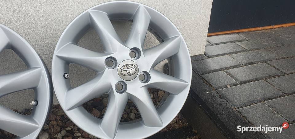4x 14 4x100 ET 39 Felgi aluminiowe WYSYŁKA Toyota OE Pobiedziska