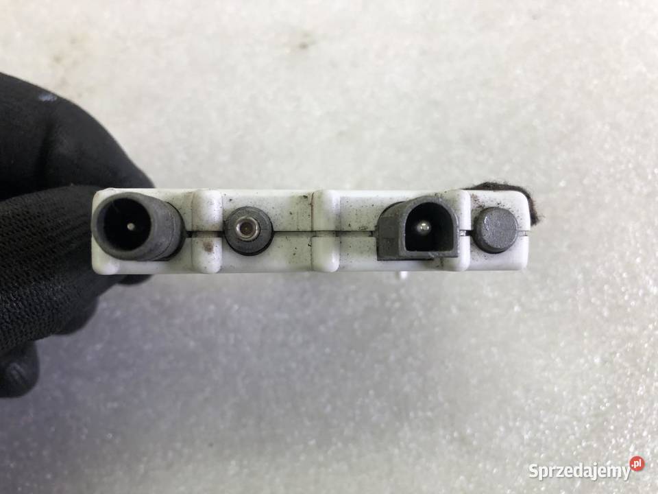 WZMACNIACZ ANTENOWY ANTENY 8373152 BMW E36 sprzedam