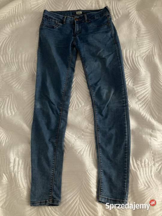 Jeansy rurki Pull Bear S Ząbki sprzedam