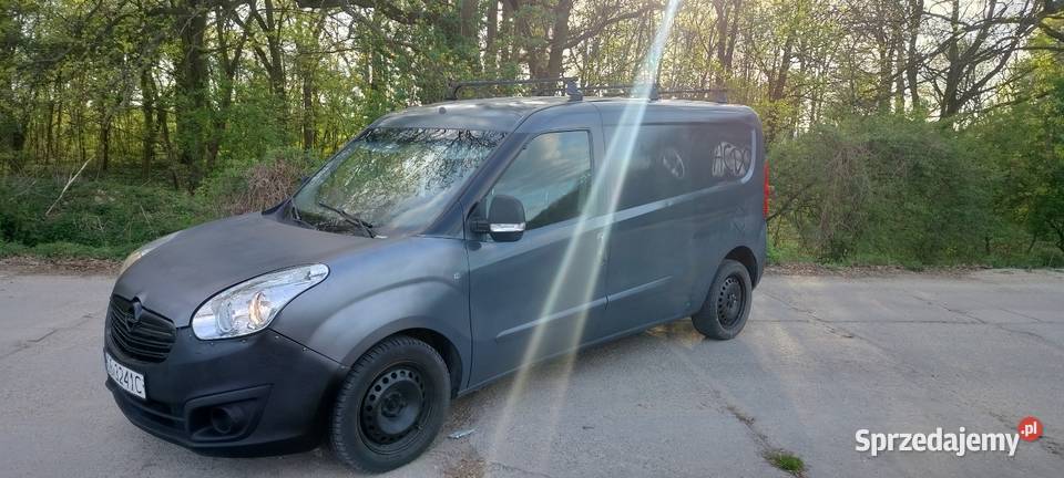 Opel combo 16 diesel 2012r LONG ciężarowy klima manualna sprzedam