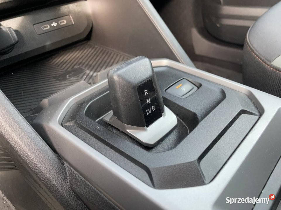 Dacia Duster 2024r Salon Bogate wyposażenie Warszawa