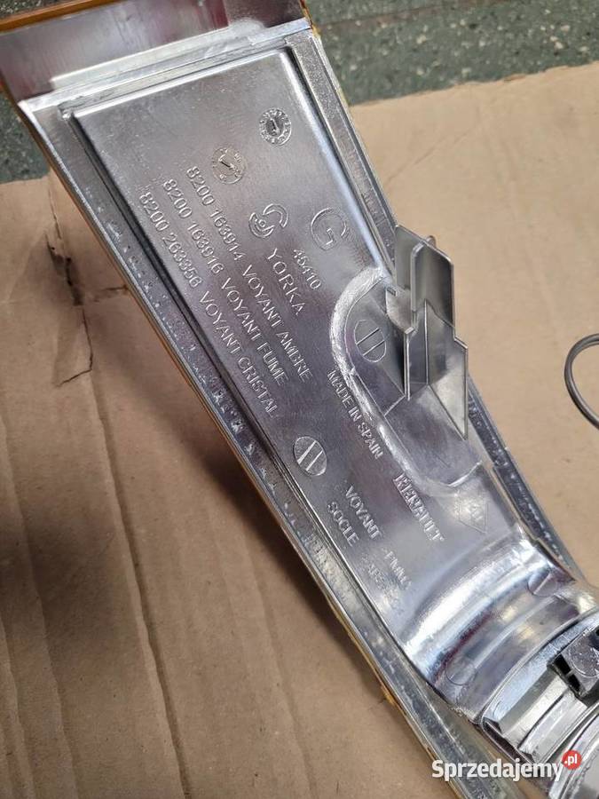 Kierunkowskaz migacz lewyprawy Renault Master Mińsk Mazowiecki