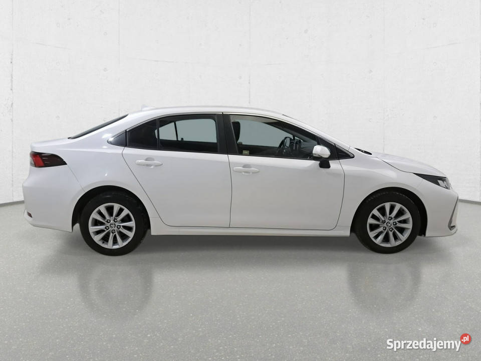 Toyota Corolla Poleasingowe CFM E21 2019 98KM dolnośląskie Komorniki
