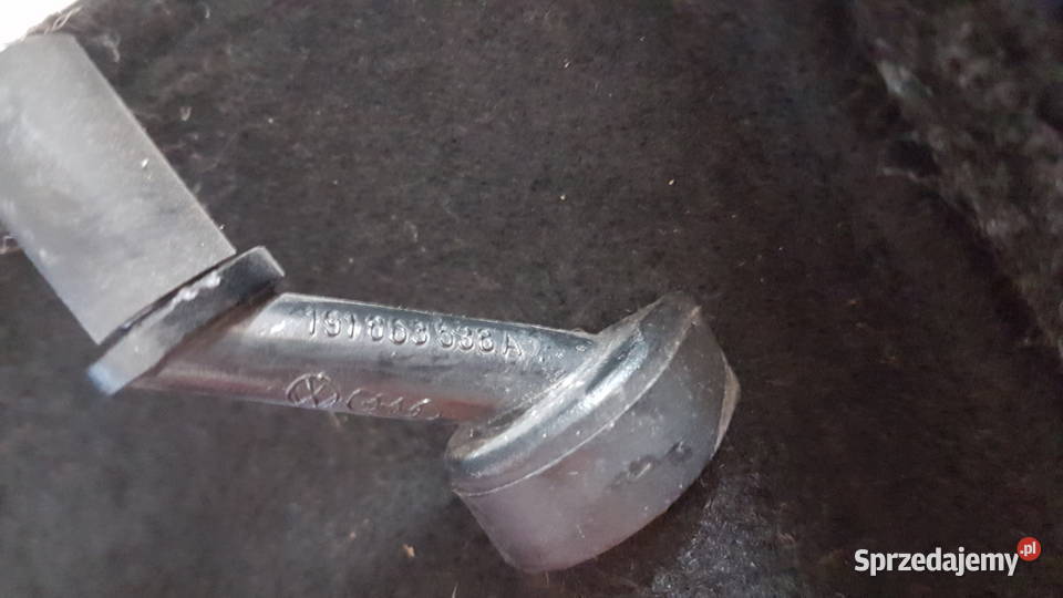 VW Golf mk2 półka tylna bagażnika osobowe Półki tylne