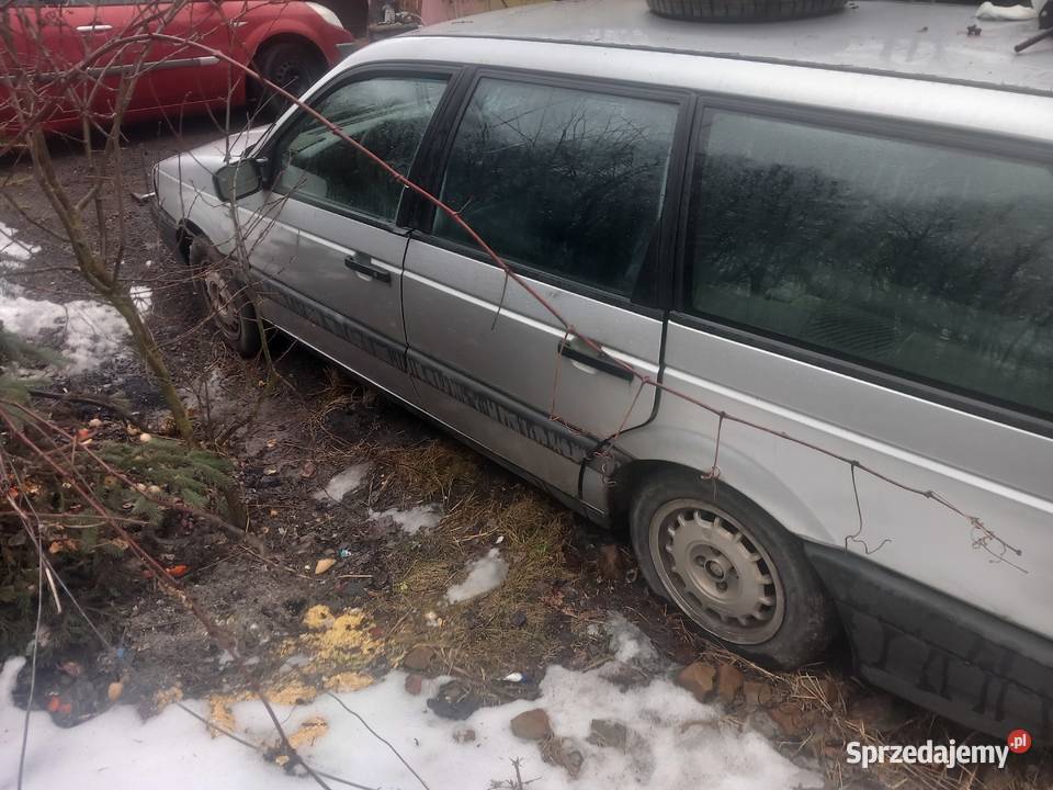 Passat b3 kombi w całości części Zakrzówek