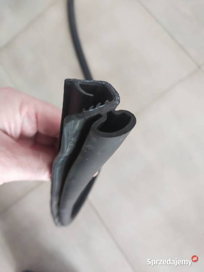 Uszczelka drzwi lewych Peugeot 207 CC Bydgoszcz