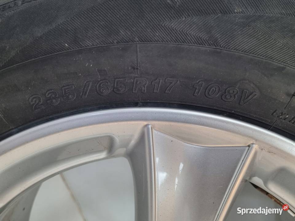 FELGA ALUMINIOWA EtaBeta Tettsut opona 23565 R17 Chełm