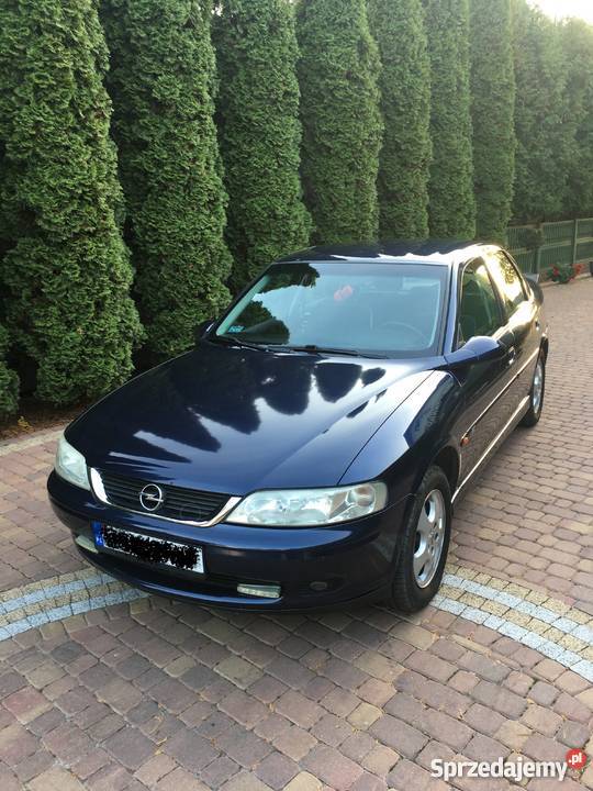 Opel Vectra B Lift Edycja Limitowana 100 16B