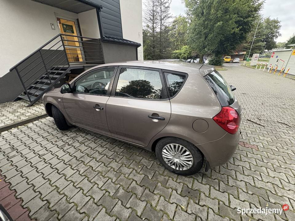 Kia ceed 16crdi 2008r 182 przebiegu Hatchback sprzedam