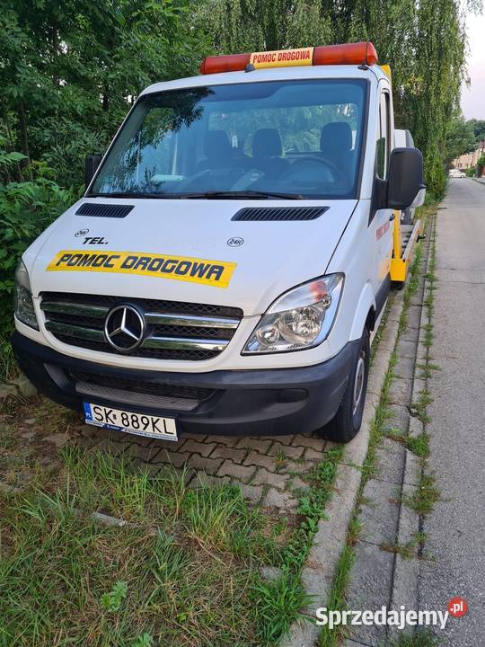 Auto laweta Mercedes Sprinter gniazdo SD Katowice