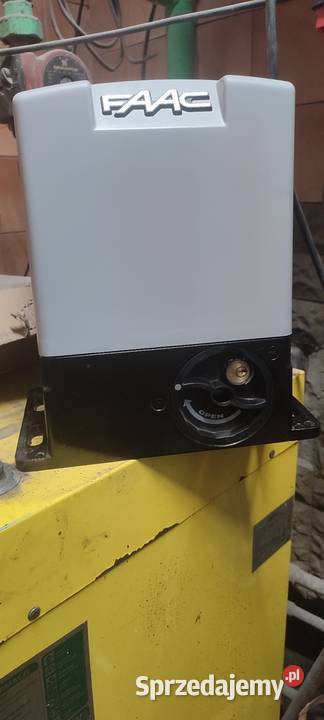 Naprawa montaż serwis siłowników do bramy przesuwna Duczki