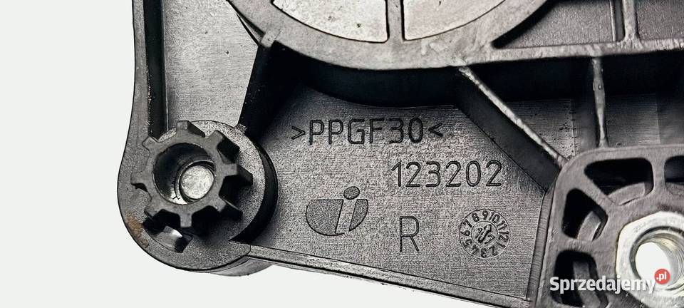 PODNOŚNIK SZYBY PP SUZUKI VITARA III 2621006340