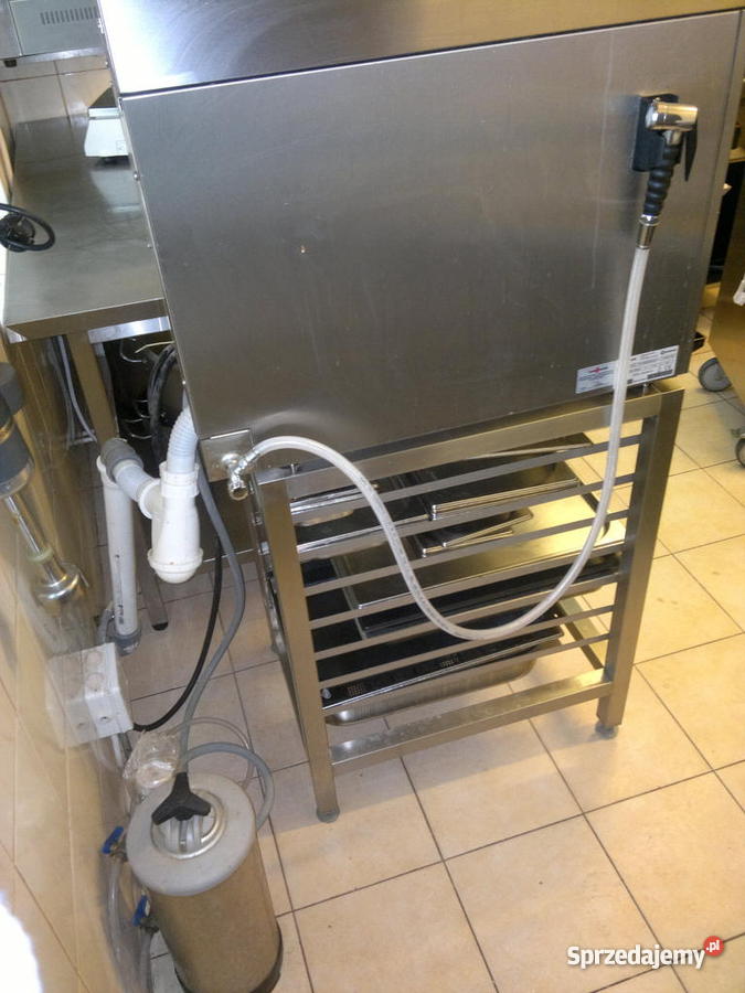 Piec konwekcyjno parowy CONVOTHERM OES 610 mini