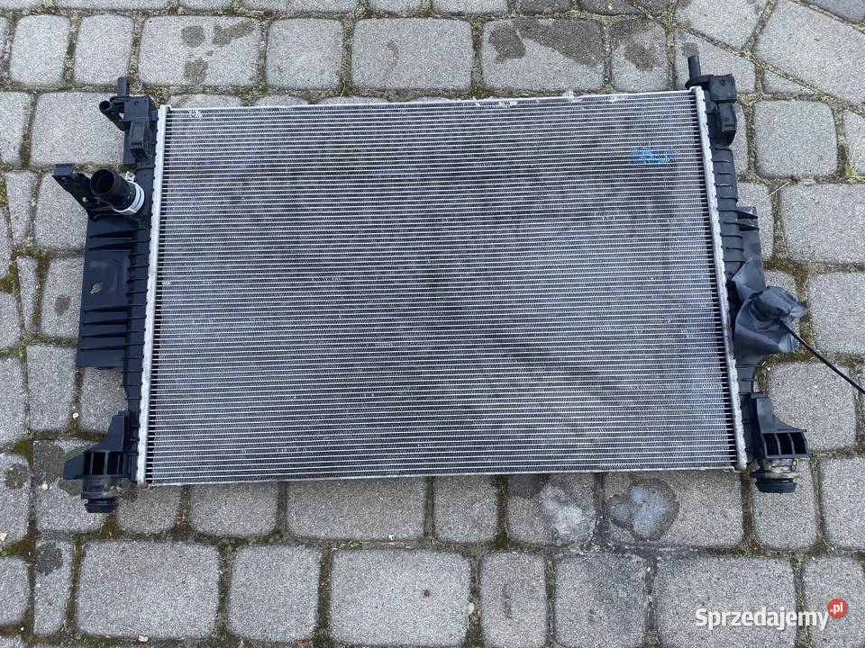 Chłodnica wody Ford escape 2017r 20 do osobowe Krzeszów