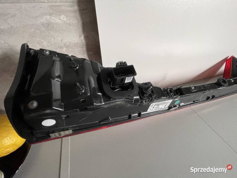 CUPRA FORMENTOR VZ LIFT BLENDA LED 5FF945307D Ostroróg sprzedam