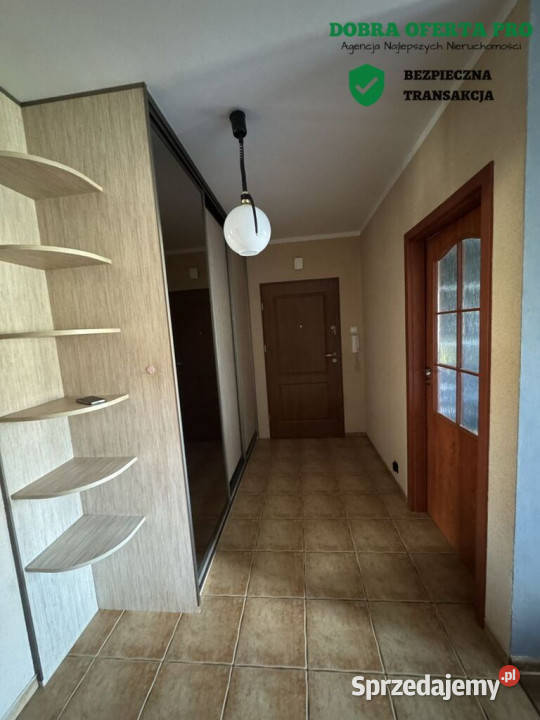 Komfortowe mieszkanie rodziny inwestycji balkon