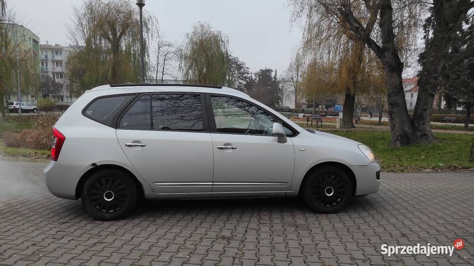 Kia carens2007 20 crdi 7 osobowy 6 biegowy clima wielkopolskie Chodzież sprzedam