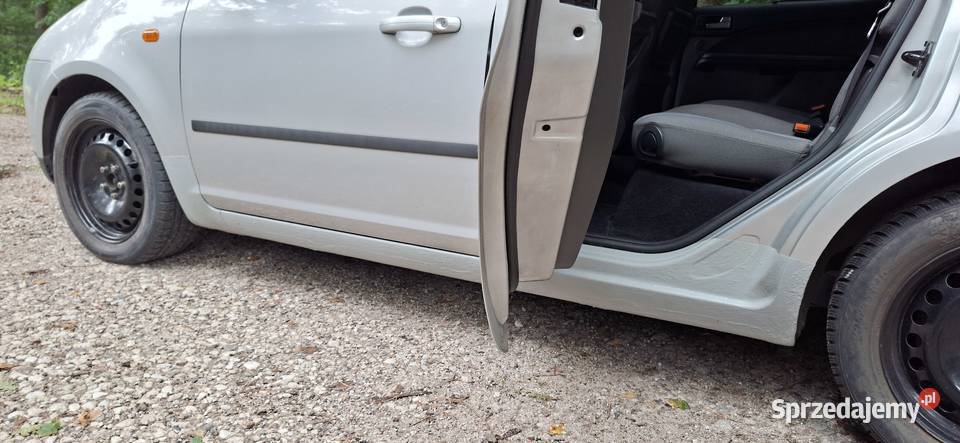 dzis sprzedam forda focus mac 16 bezyna 2005r 188100km kujawsko-pomorskie Strzelno