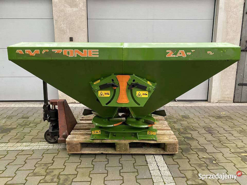 Rozsiewacz do nawozu Amazone 800 wielkopolskie Żelazków
