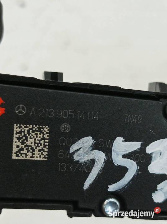 PRZEŁĄCZNIK OGRZEWANIA FOTELA 2139051404 Wyposażenie wnętrza sprzedam