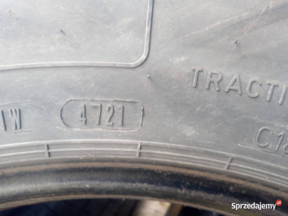 opona napędowa 31580R225 sprzedam