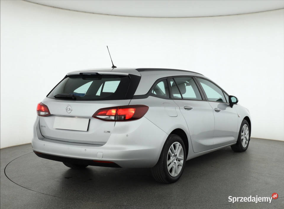 Opel Astra 16 CDTI Piaseczno