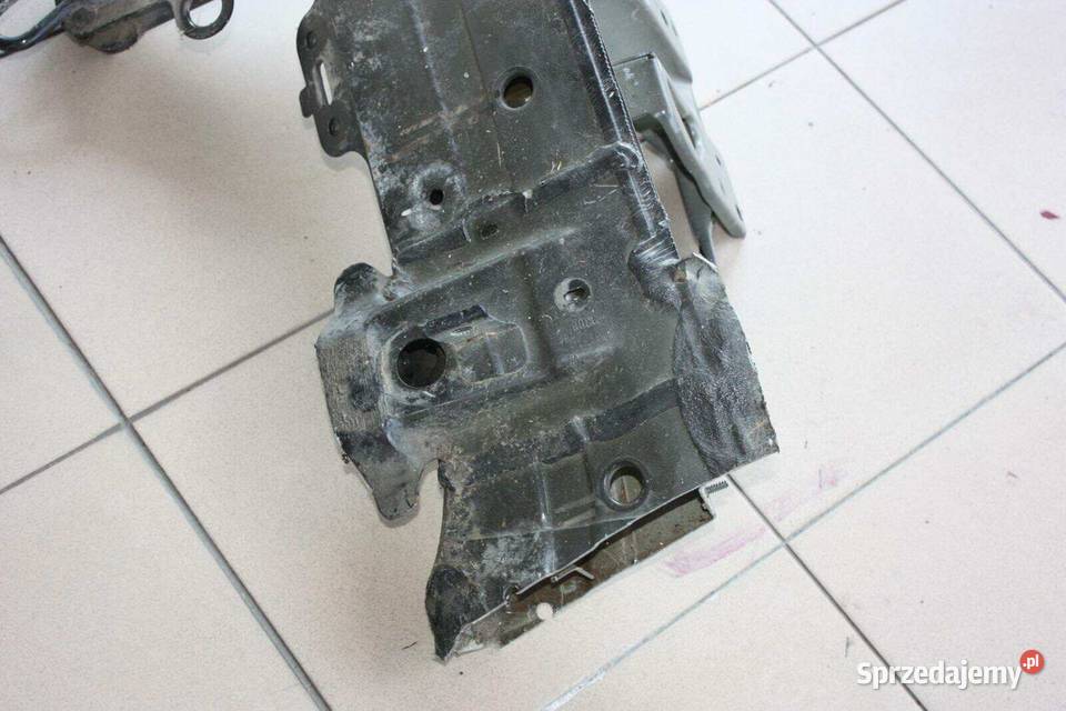 SCENIC II ĆWIARTKA PODŁUŻNICA PRZÓD LEWA Albigowa