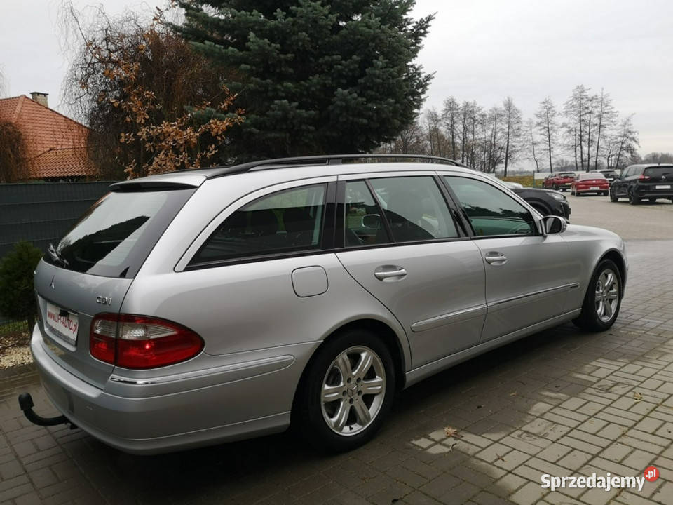 Mercedes E 280 30 V6 CDI190 Klimatronic Tempomat światła przeciwmgielne Strzegom sprzedam