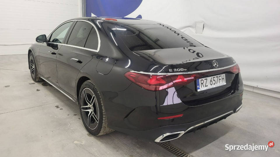 Mercedes E 300 e AMG LINE PREMIUM 4Matic W214 Grójec