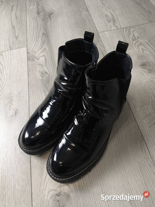 Botki damskie na grubiej podeszwie River Island Poznań