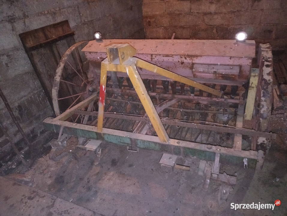 Siewnik konny 15 lejkowy Biskupice