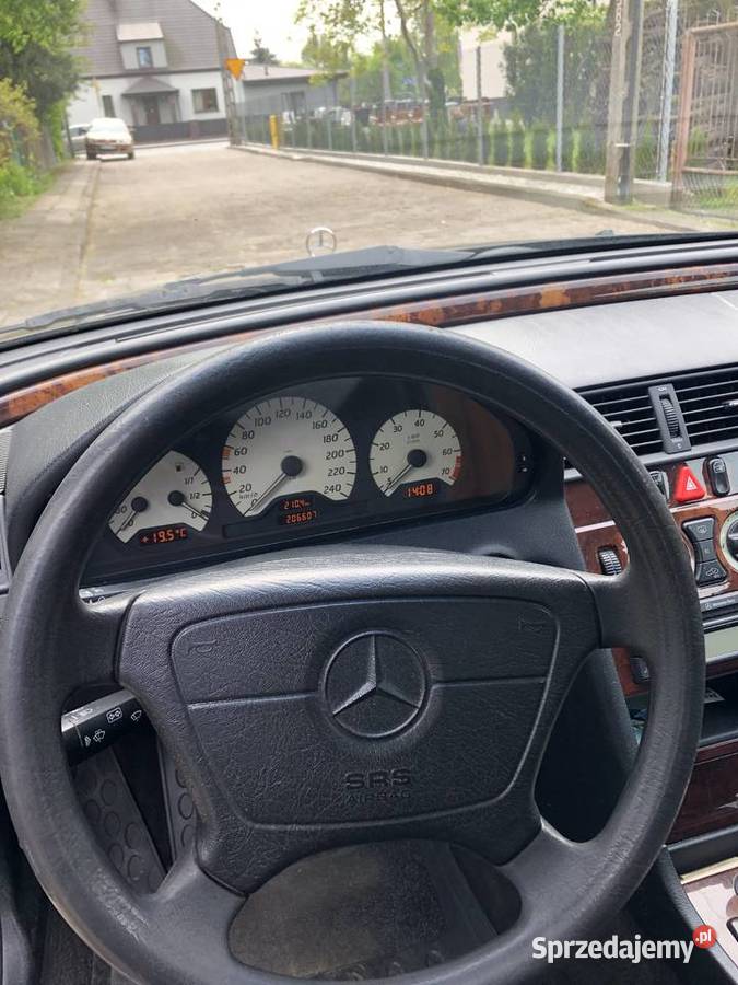 Mercedes Benz C klasa 1998 122KM