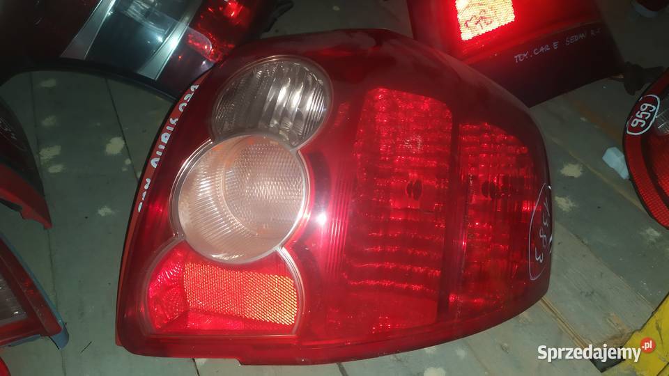 Toyota auris lampa tył prawa 2006 2009 oryginał dolnośląskie Wrocław