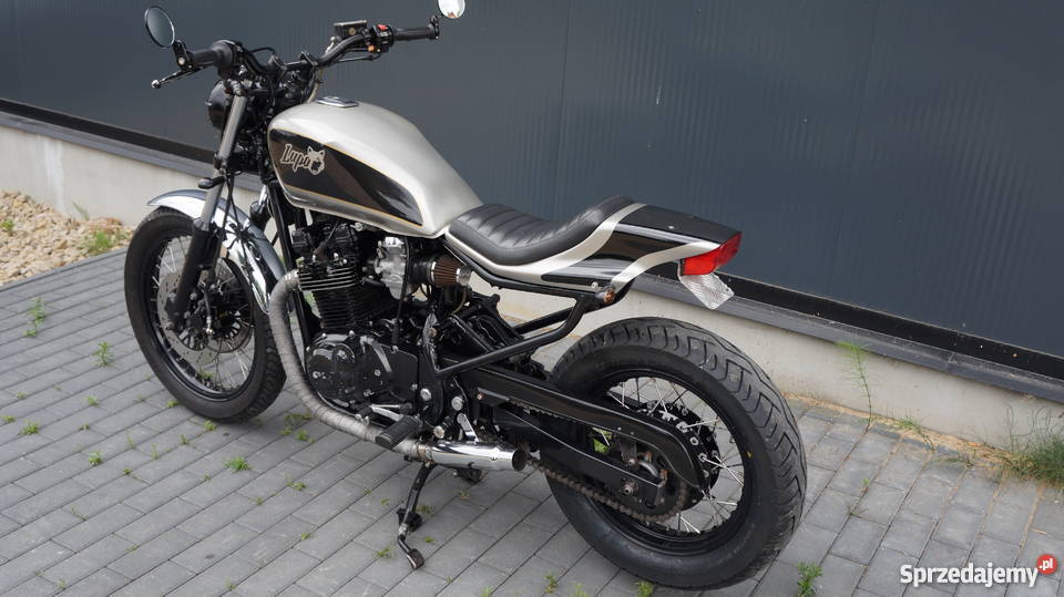 Suzuki GR 650 Flat Track Cafe Custom Bobber Turek